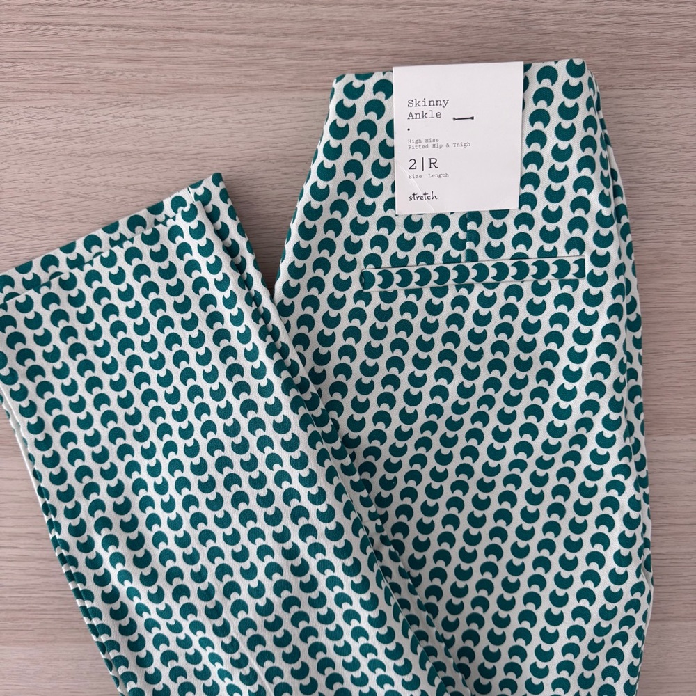 Chic Patterned Skinny Ankle Pants